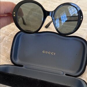 Gucci Glossy Black Oversized Sunglasses